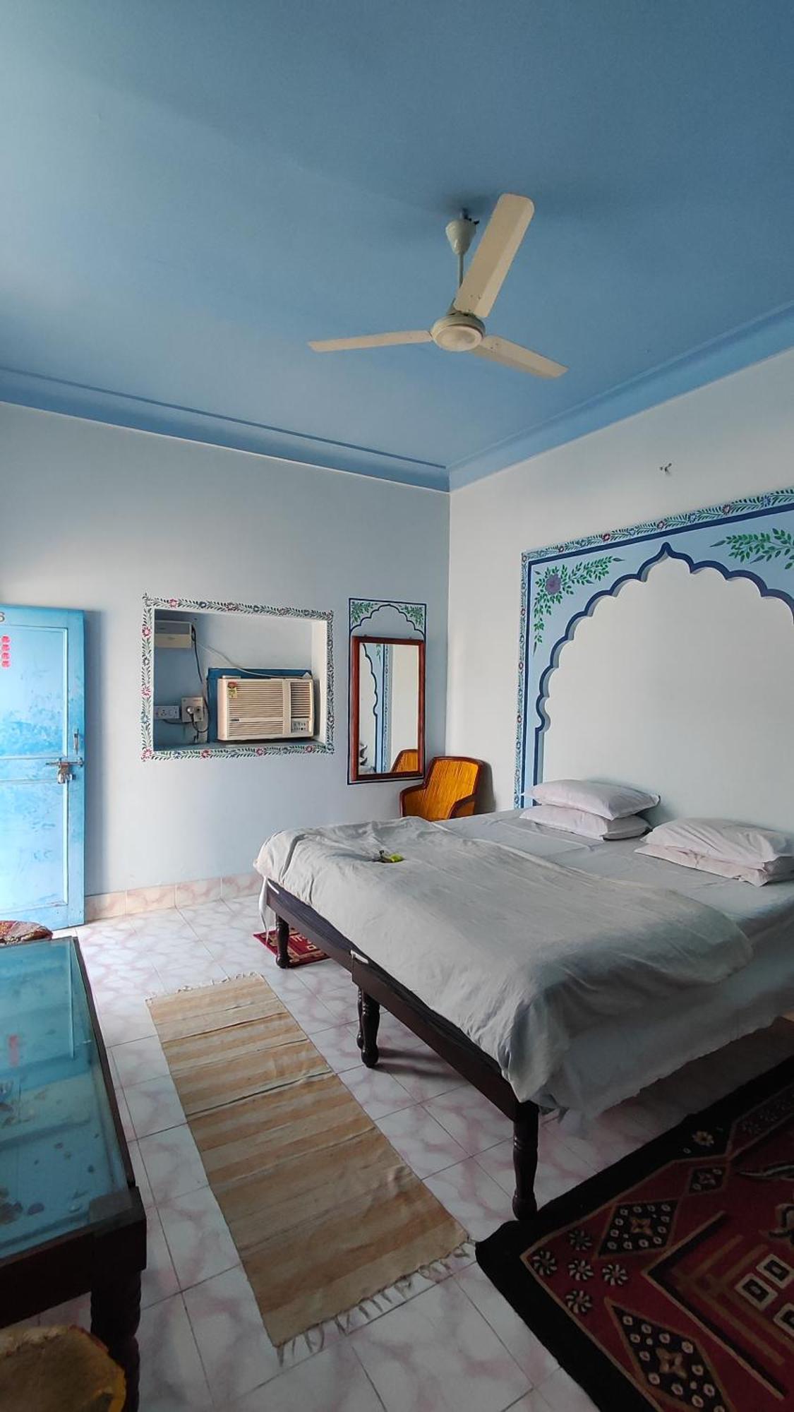 Hotel Bharatpur Palace Pushkar Room photo